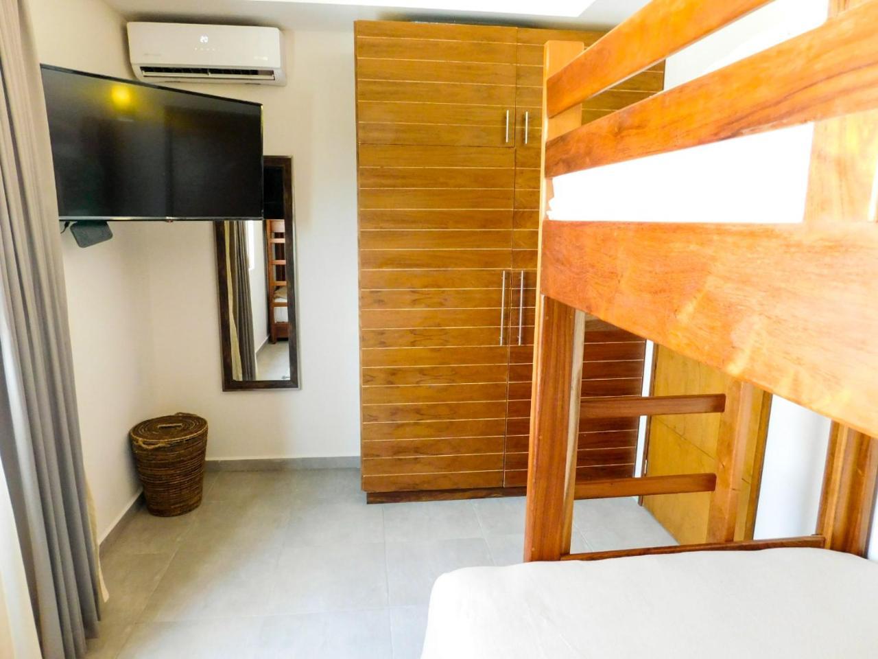 Aquastar By Rt Vacation Rentals Mahahual Exterior photo